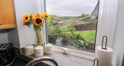 Steam View Cottage