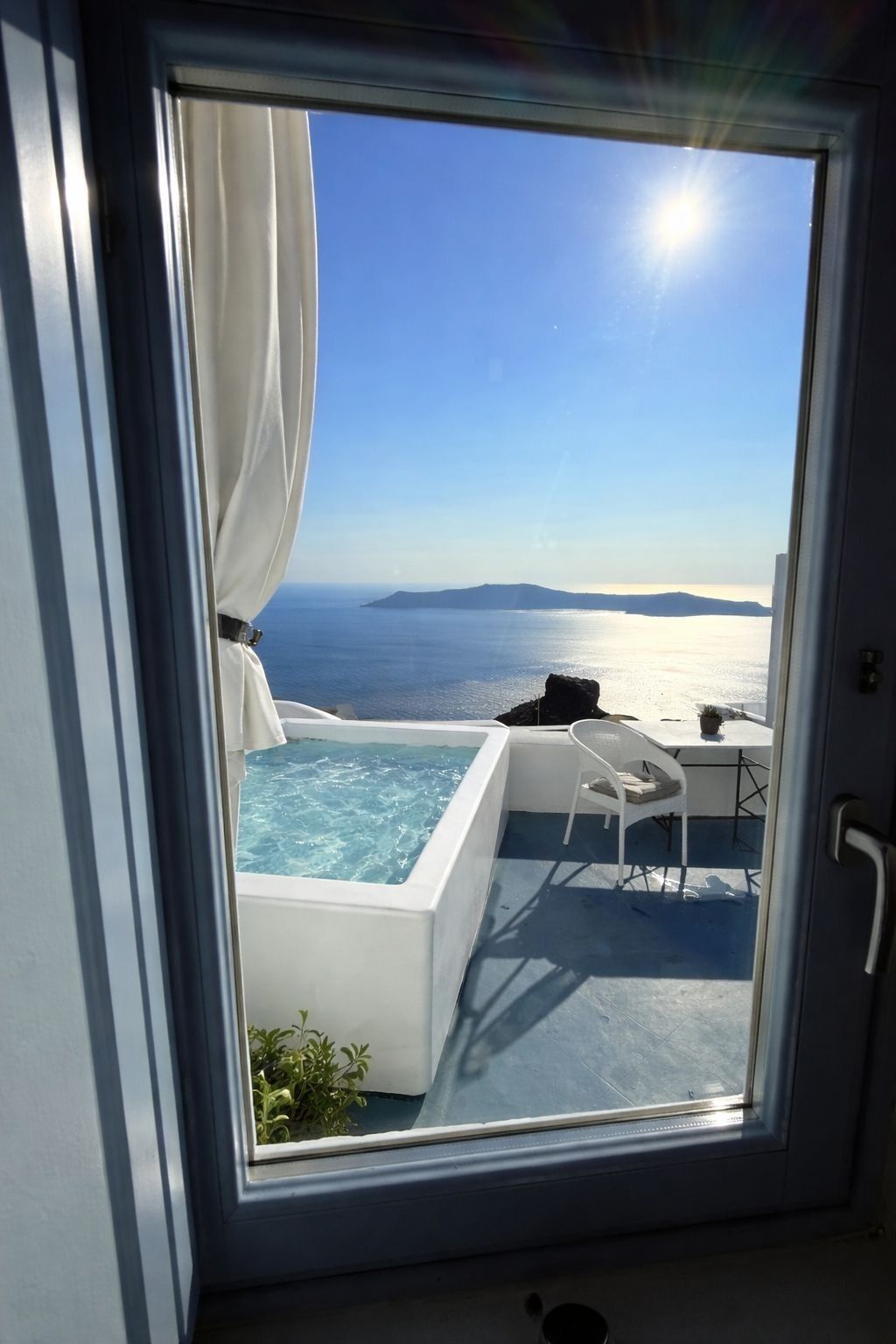House with Private Heated Jacuzzi and Sunset View | Terrace/patio