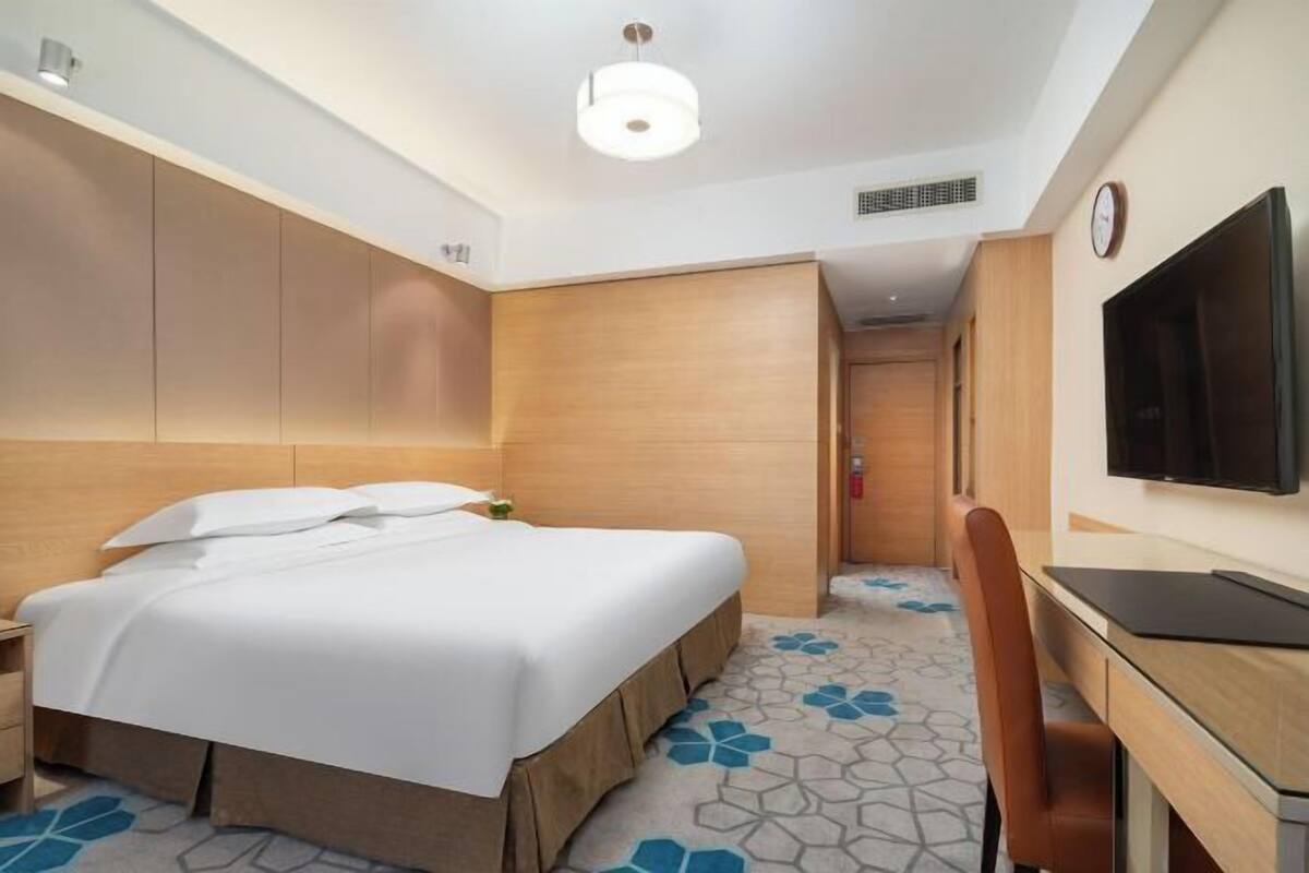 Cots/infant beds