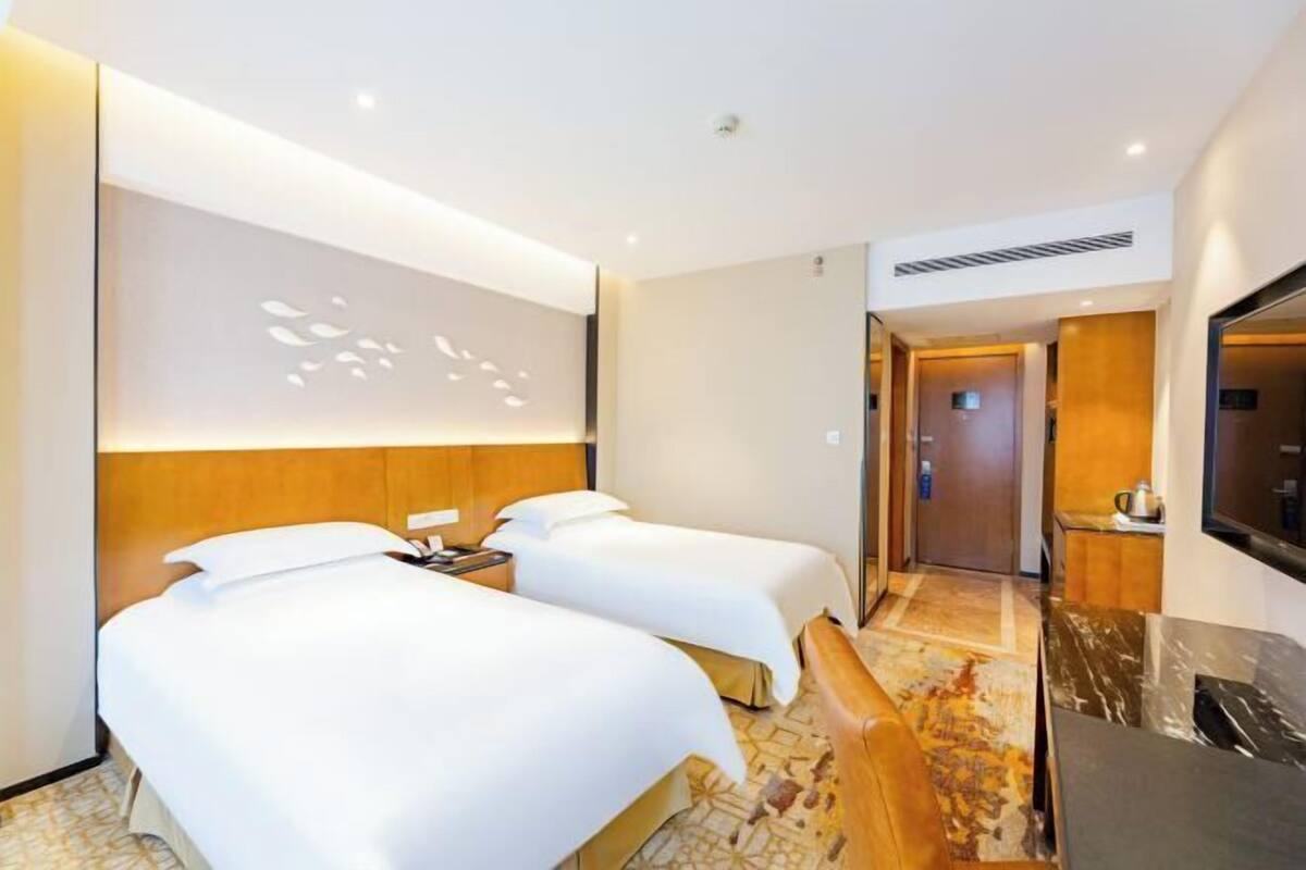 Cots/infant beds