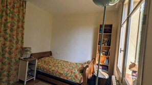 6 camere, ferro/asse da stiro, Wi-Fi gratuito, lenzuola