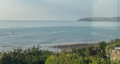 Penmaenmawr Coastal Retreat