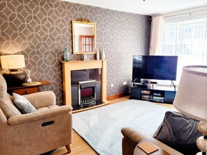 تلفزيون، مدفأة