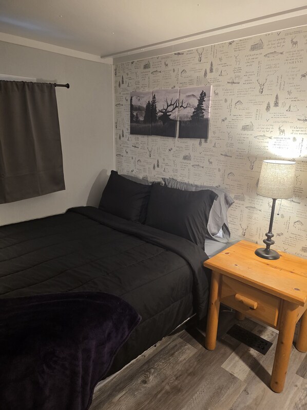 3 bedrooms, WiFi, bed sheets