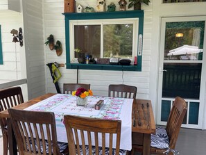 Outdoor dining