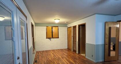 Cozy 1-bedroom apartment on the river at Cheatham Dam