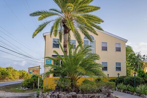 Exterior - Bayview Condo. (Saint John)