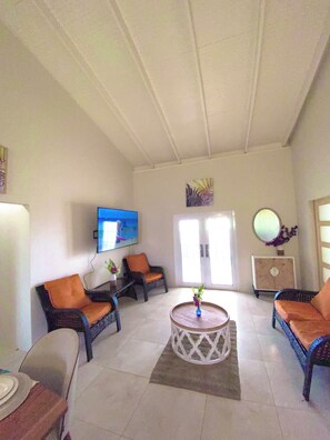 Interior - Spacious 5-bedroom villa with fantastic views of Tobago (Tobago)