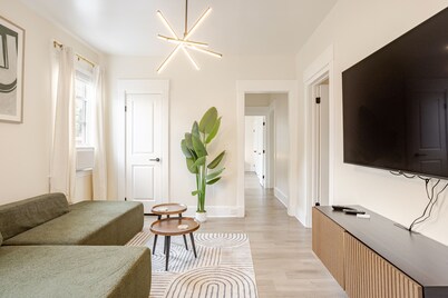 Elm City Escape - Modern + Cozy