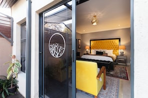 Presidential Double Room | In-room safe, free WiFi, bed sheets