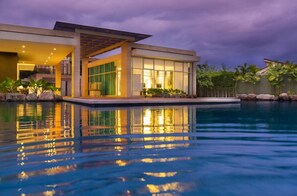 Pool - Kasara T1-4K Urban Staycation (Pasig City)