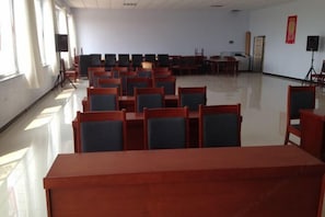 Meeting facility - LongYuan Holiday Hotel (Guyuan County)