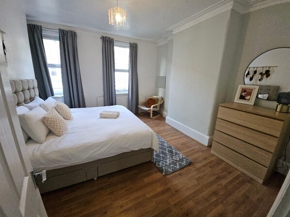 1 bedroom, iron/ironing board, free WiFi, bed sheets