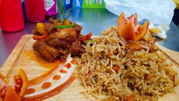 Free daily continental breakfast  - Indices  Hotel and Suites (Abeokuta)