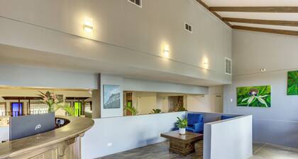 Hill Garden Boutique Resort.