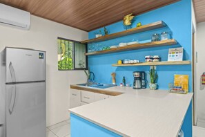Microwave, stovetop
