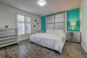 6 chambres, fer et planche à repasser, Wi-Fi gratuit, draps fournis