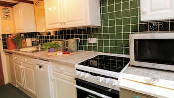 Lavavajillas, utensilios de cocina