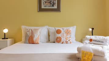 Superior Apartment, 2 Bedrooms, Air conditioning | Blackout curtains, iron/ironing board, free WiFi