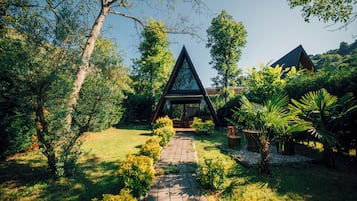 Standard Bungalow, Patio, Mountain View | Premium bedding, desk, laptop workspace, free cots/infant beds