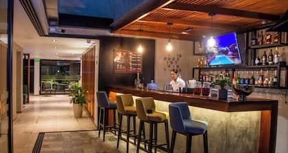 GRAU BUSINESS HOTEL