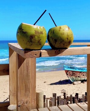 Chaise longue, serviettes de plage