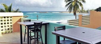 Beachfront Bliss at Las Mareas De Isabela near Jobos