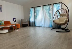 Interior - Exquisite Living (Hermiston)