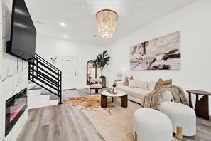 Téléviseur connecté, foyer