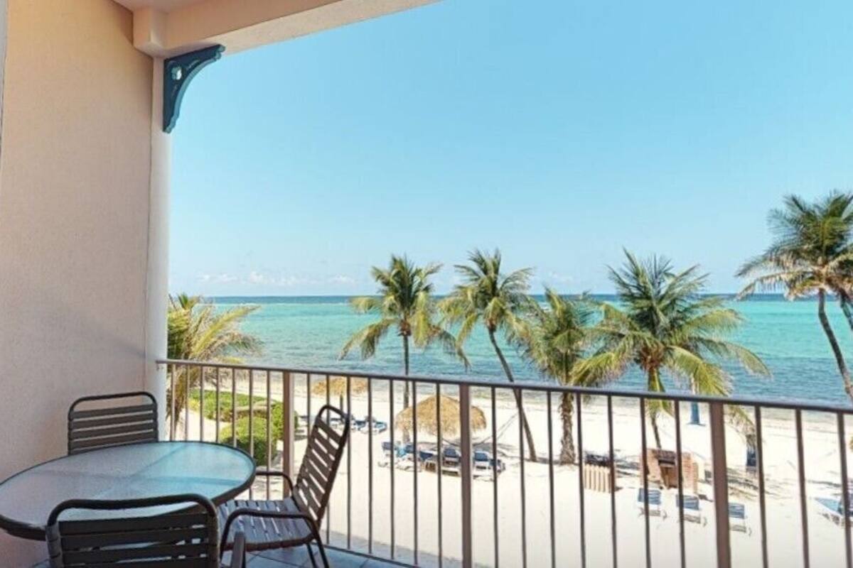 Suite, 1 Bedroom, Ocean View | Beach/ocean view