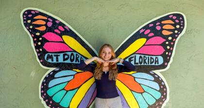Walkable to downtown Mount Dora | Pet-Friendly