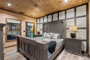 2 bedrooms, iron/ironing board, travel cot, free WiFi