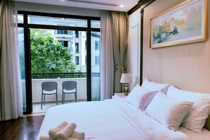 6 makuuhuonetta, silitysrauta/-lauta, Wi-Fi