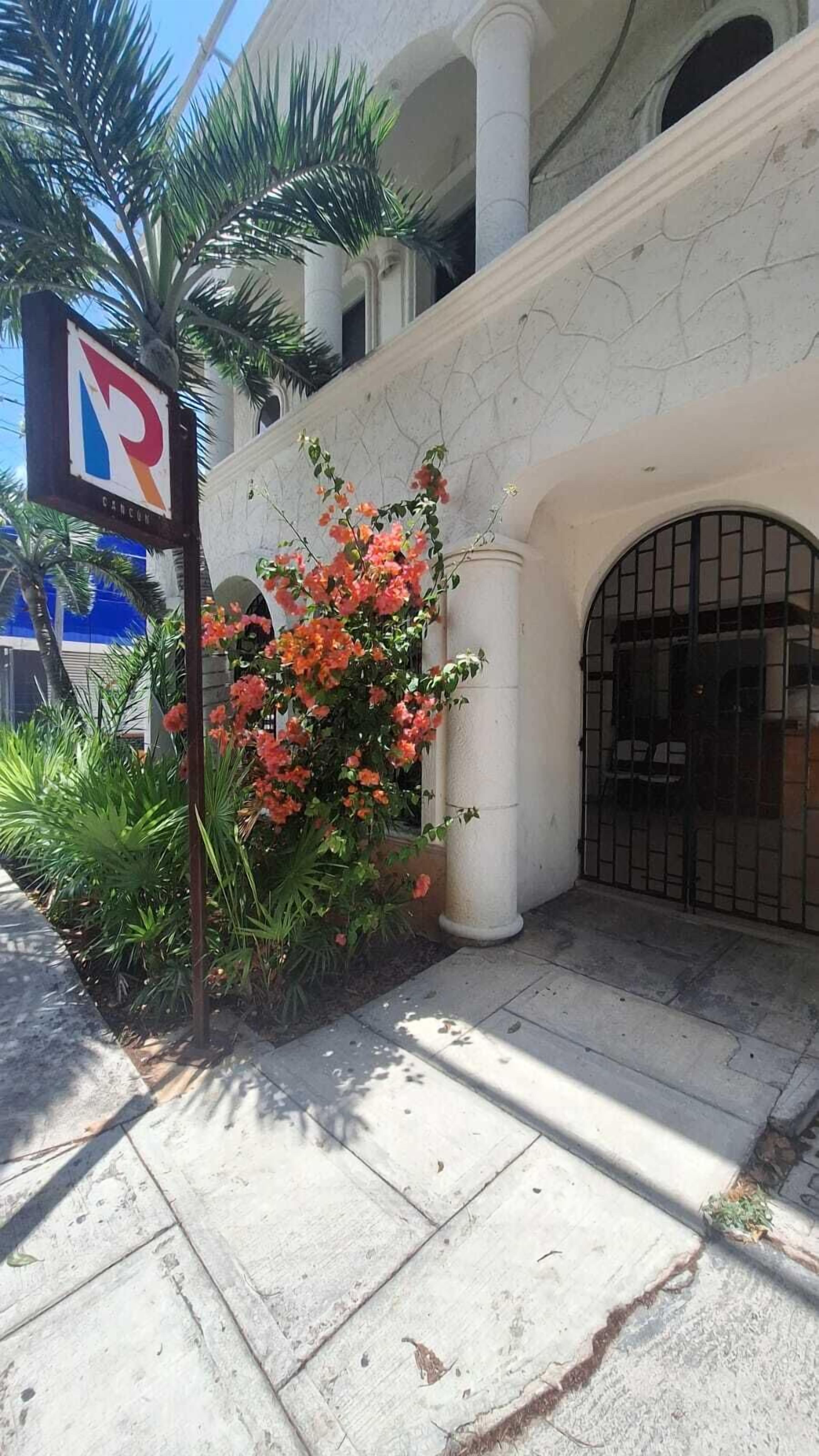 Photo - Capital O Hotel Rolovi Cancún