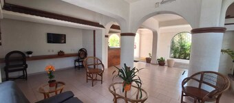 Capital O Hotel Rolovi Cancún