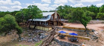 Sunshine Lakehouse at Canyon Lake