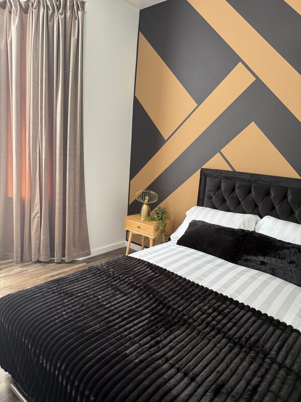 1 bedroom, free WiFi, bed sheets