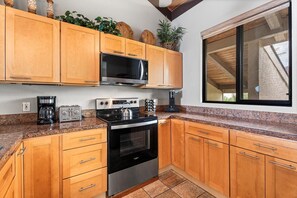 Condo, Multiple Beds (Keauhou Kona Surf & Racquet Club#3-30) | Private kitchen - Keauhou Kona Surf & Racquet Club#3-302 (Kailua-Kona)
