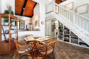 Condo, Multiple Beds (Keauhou Surf & Racquet Club#3-302) | Dining - Keauhou Kona Surf & Racquet Club#3-302 (Kailua-Kona)