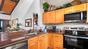 Apartment, Mehrere Betten (Keauhou Kona Surf & Racquet Club#3-30) | Eigene Küche