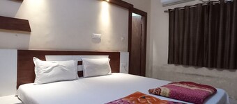 Hotel Natraj
