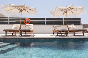 Villa Majestueuse, vue piscine | Piscine privée
