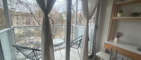 Apartment, 1 Schlafzimmer, barrierefrei, Raucher | Balkon