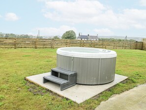 Terrace/patio - The Old Cornmill (Cemaes Bay)