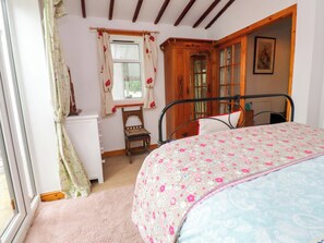 2 室のベッドルーム、客室ごとに異なる装飾、客室ごとに異なるインテリア、WiFi (無料)