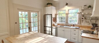 NEW! Pine Cottage - Walk to Everything in Downtown Bryson City!