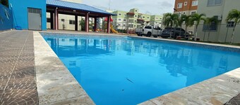 Cozy apartment with style and swimming pool