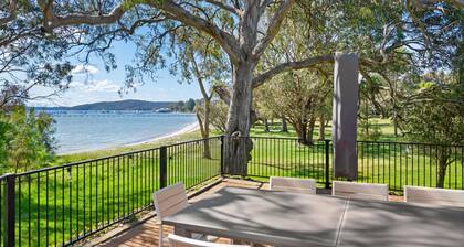 Bayview Cottage Waterfront Soldiers Point