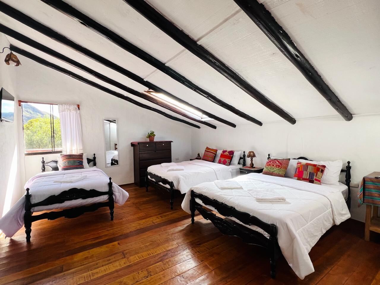 Comfort Quadruple Room, 1 Bedroom, 2 Bathrooms, Mountain View