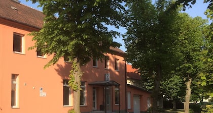 Ferienwohnung Unter den Linden zwischen Lausitzer Seenland und Krabat-Region